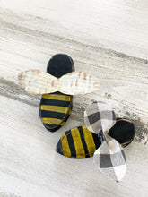 Load image into Gallery viewer, 2 Mini wood bee bodies set