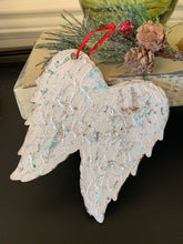 Load image into Gallery viewer, Wings Ornament DIY